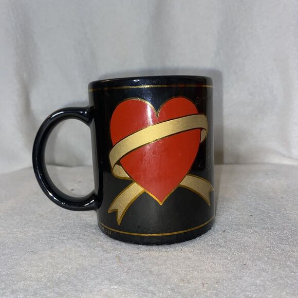 LOT OF 2 VINTAGE 1995 J.J.J COFFEE MUG HEART BLACK MUG HEART HEART RARE - Picture 5 of 11